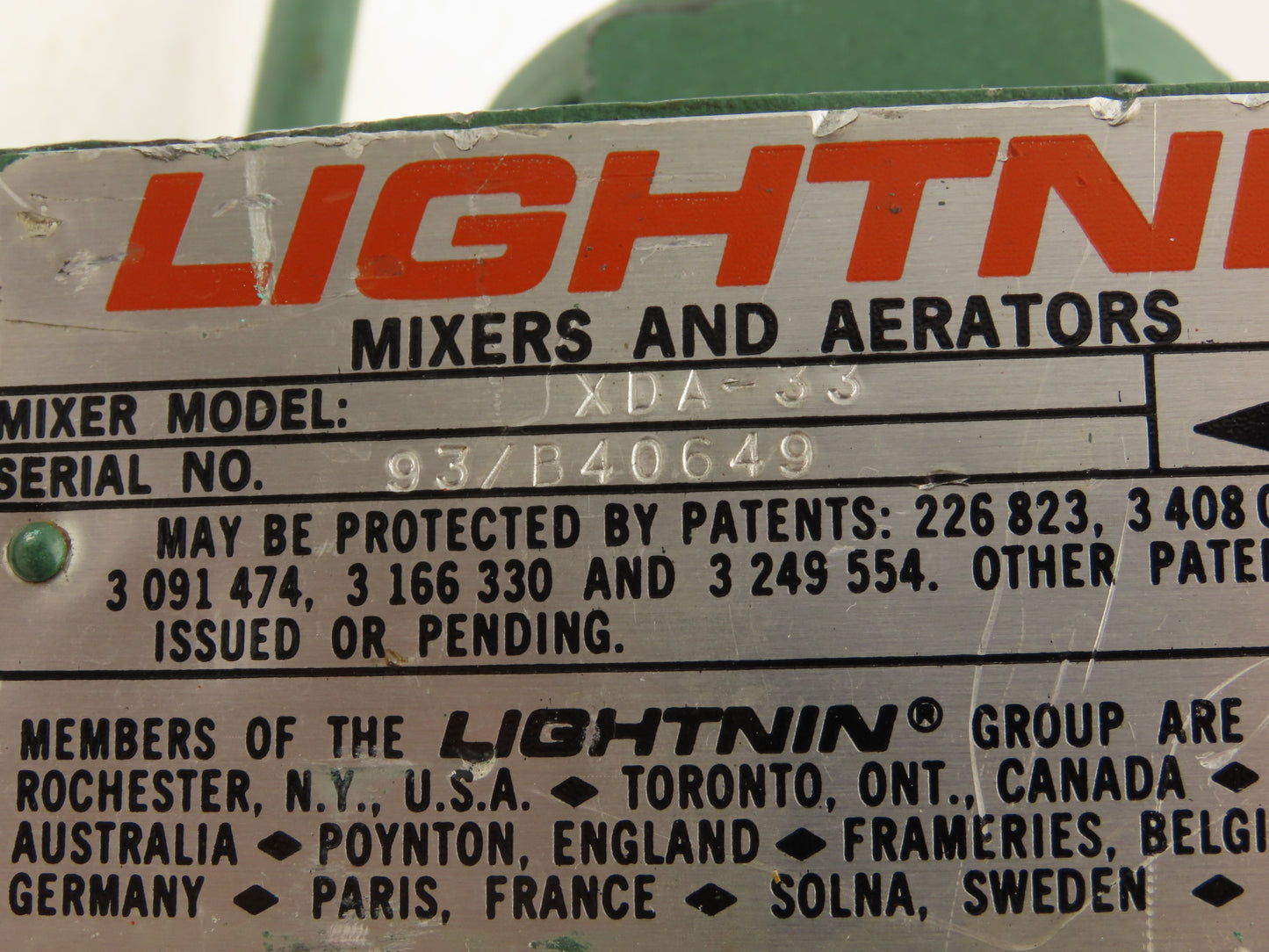 Lightnin XDA-33 Pneumatic Air Drive Clamp-On Tank Mixer Agitator No Impeller