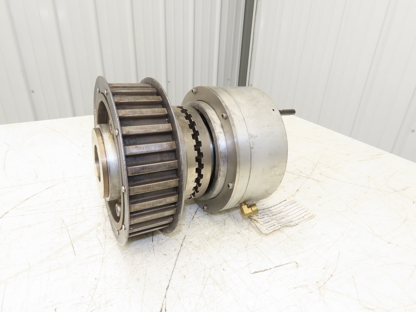 Pneumatic Air Operated Clutch Brake Shaft Mount with Belt Pulley 2" Bore