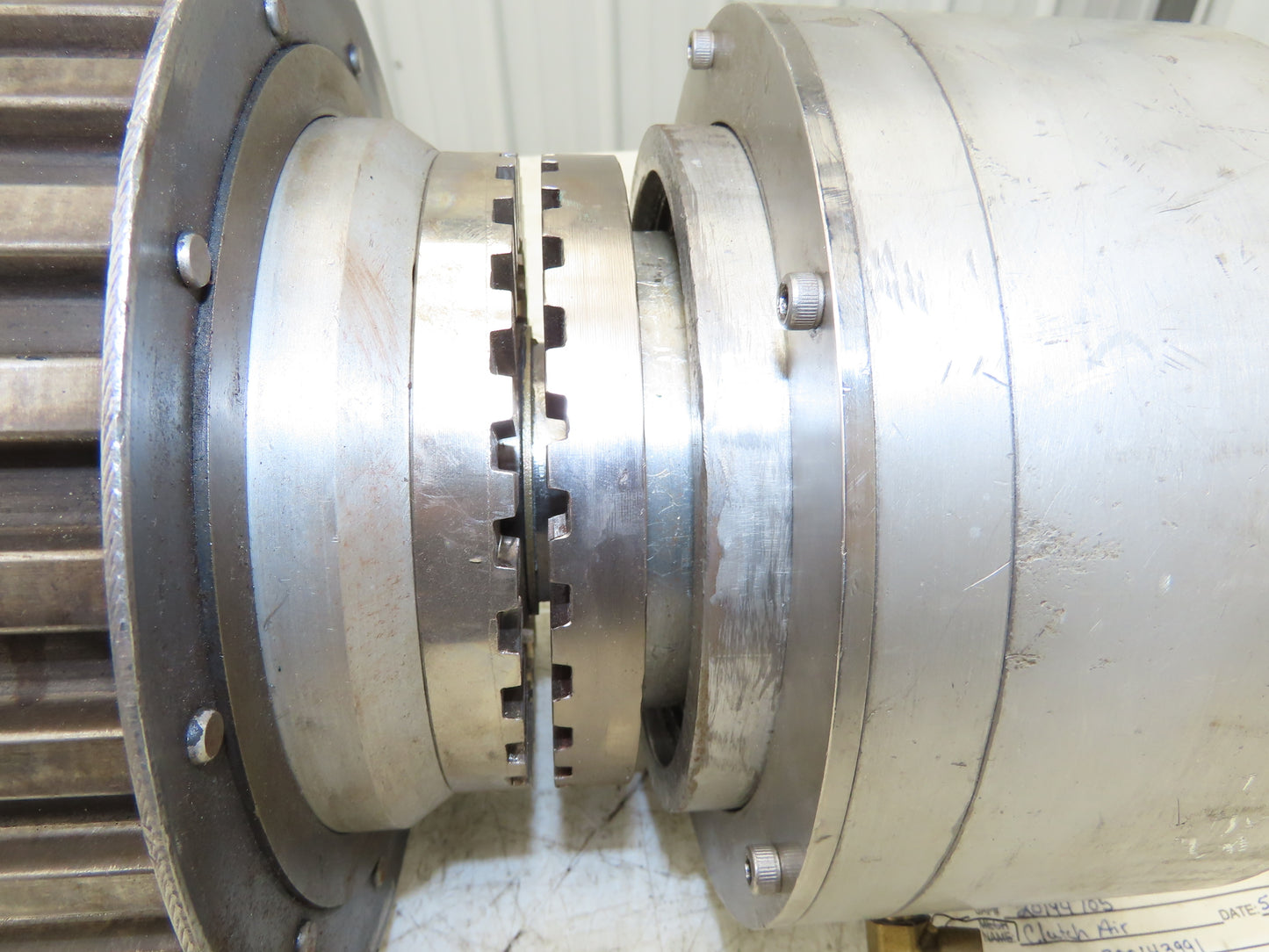 Pneumatic Air Operated Clutch Brake Shaft Mount with Belt Pulley 2" Bore