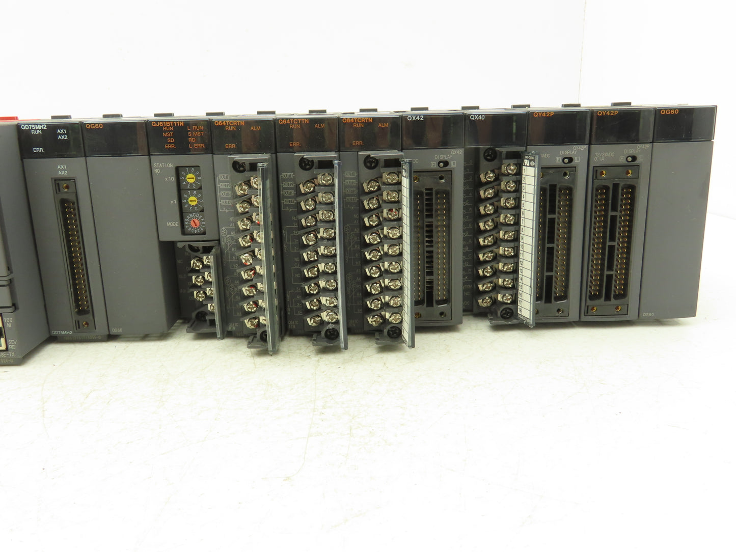 Mitsubishi Q04UDEHCPU Melsec PLC Backplane Rack Power Supply CPU 12 Slot Q312B