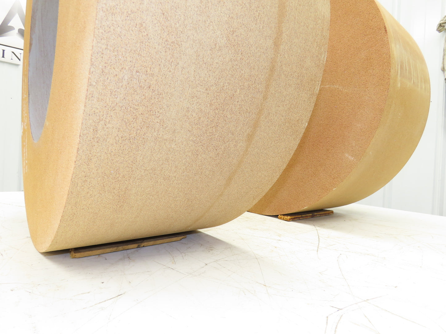 Weiler Abrasives 14026-00295 610x508mm Surface Grinding Wheel D22