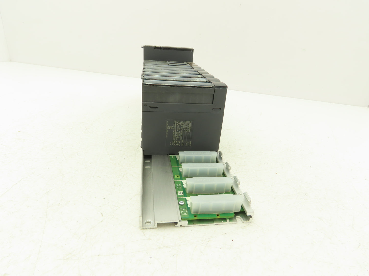 Mitsubishi Electric Q03UDECPU Melsec PLC Backplane Rack Power Supply CPU 12 Slot