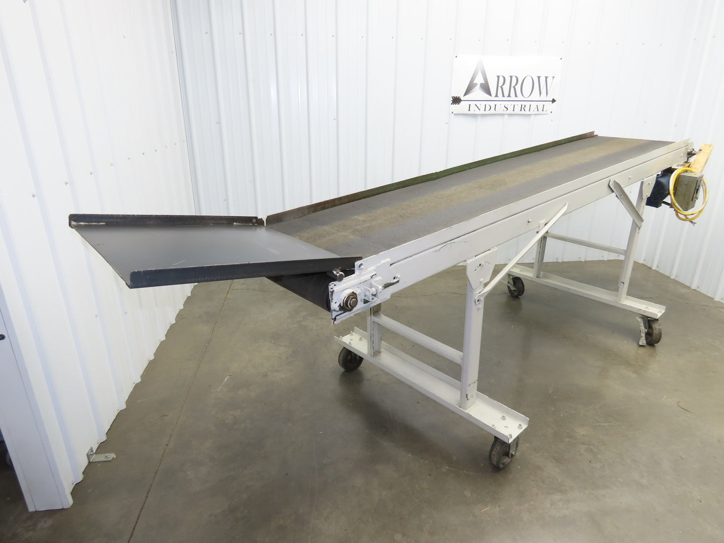 Wardcraft 24"x 10' Portable Incline Belt Conveyor .33Hp 3PH Chain Drive 36FPM
