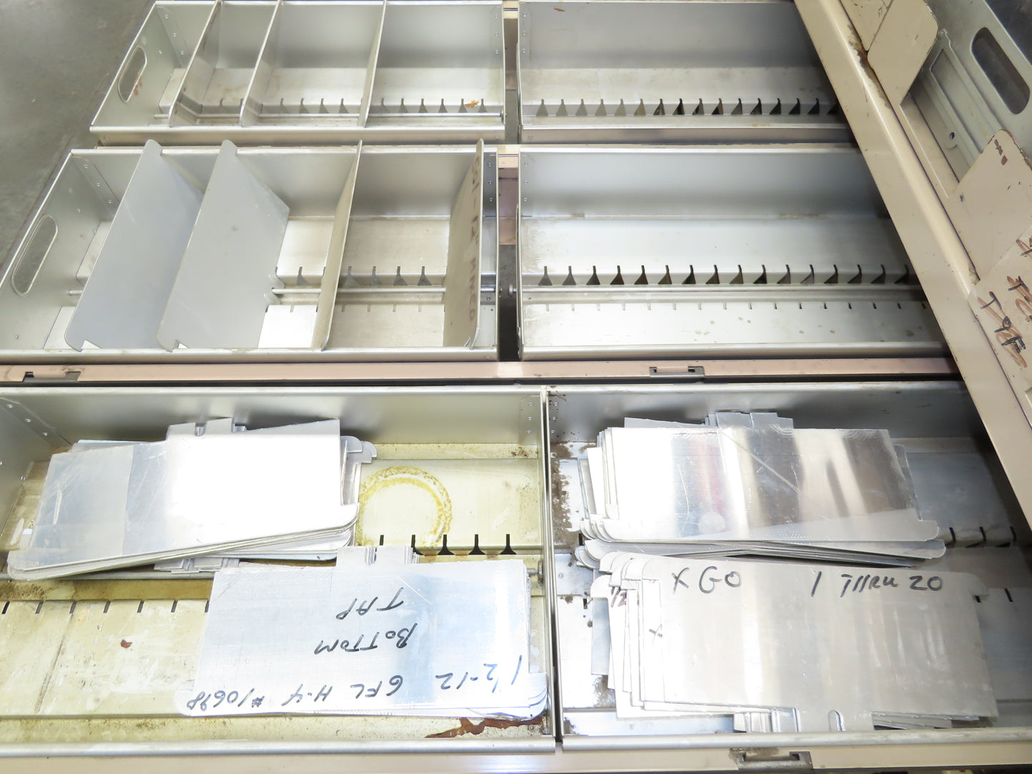 Modular Industrial Storage Cabinet 20 Drawer 61.5x38x34.5" Vintage 17x10" Trays