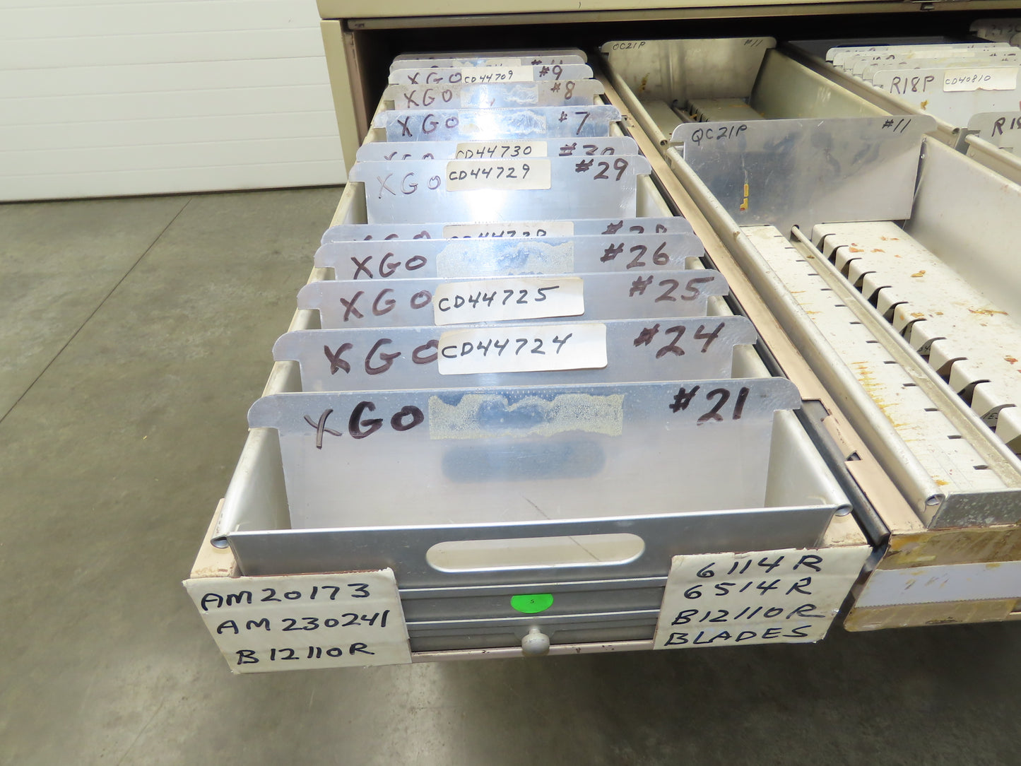 Modular Industrial Storage Cabinet 20 Drawer 61.5x38x34.5" Vintage 17x10" Trays