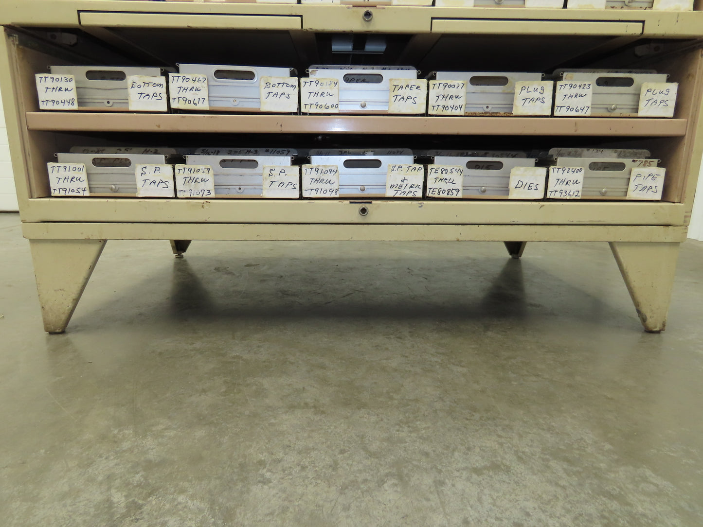 Modular Industrial Storage Cabinet 20 Drawer 61.5x38x34.5" Vintage 17x10" Trays