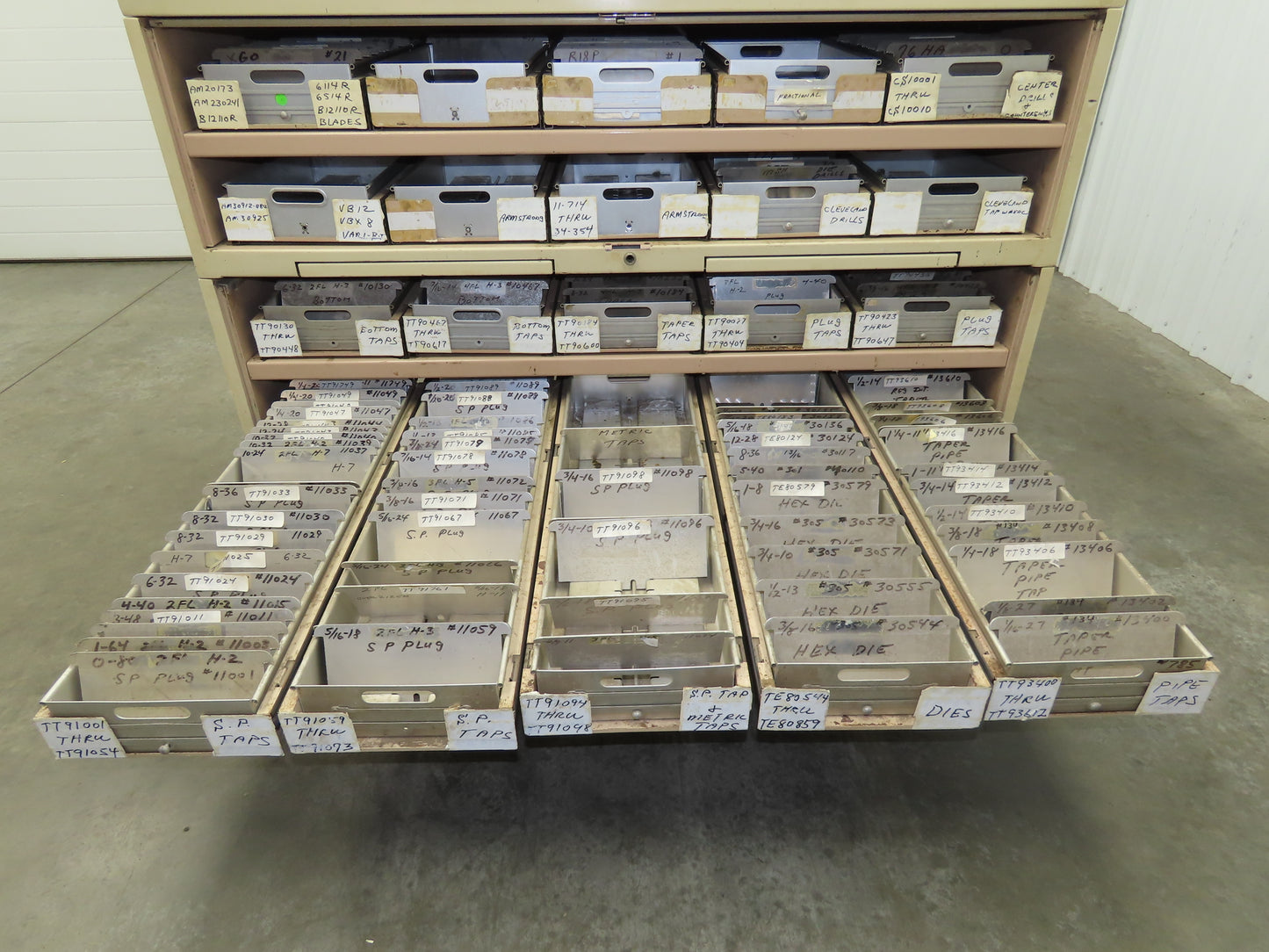Modular Industrial Storage Cabinet 20 Drawer 61.5x38x34.5" Vintage 17x10" Trays