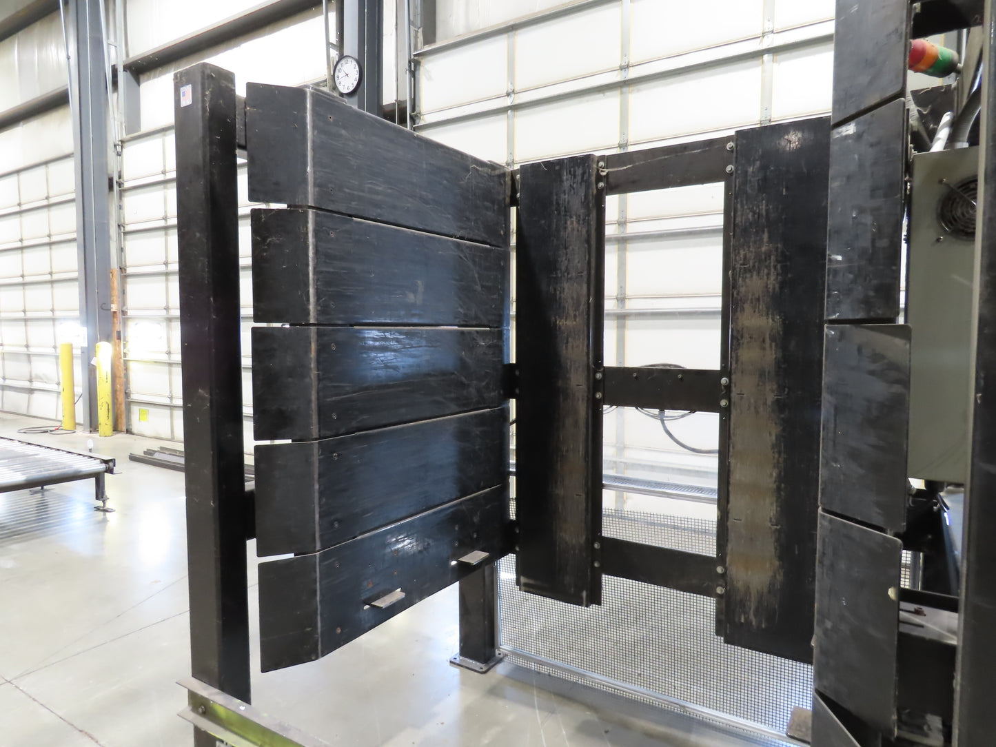 42"W x 48-50"L Pallet Feeder Dispenser for Robot Palletizer Conveyor 90"H