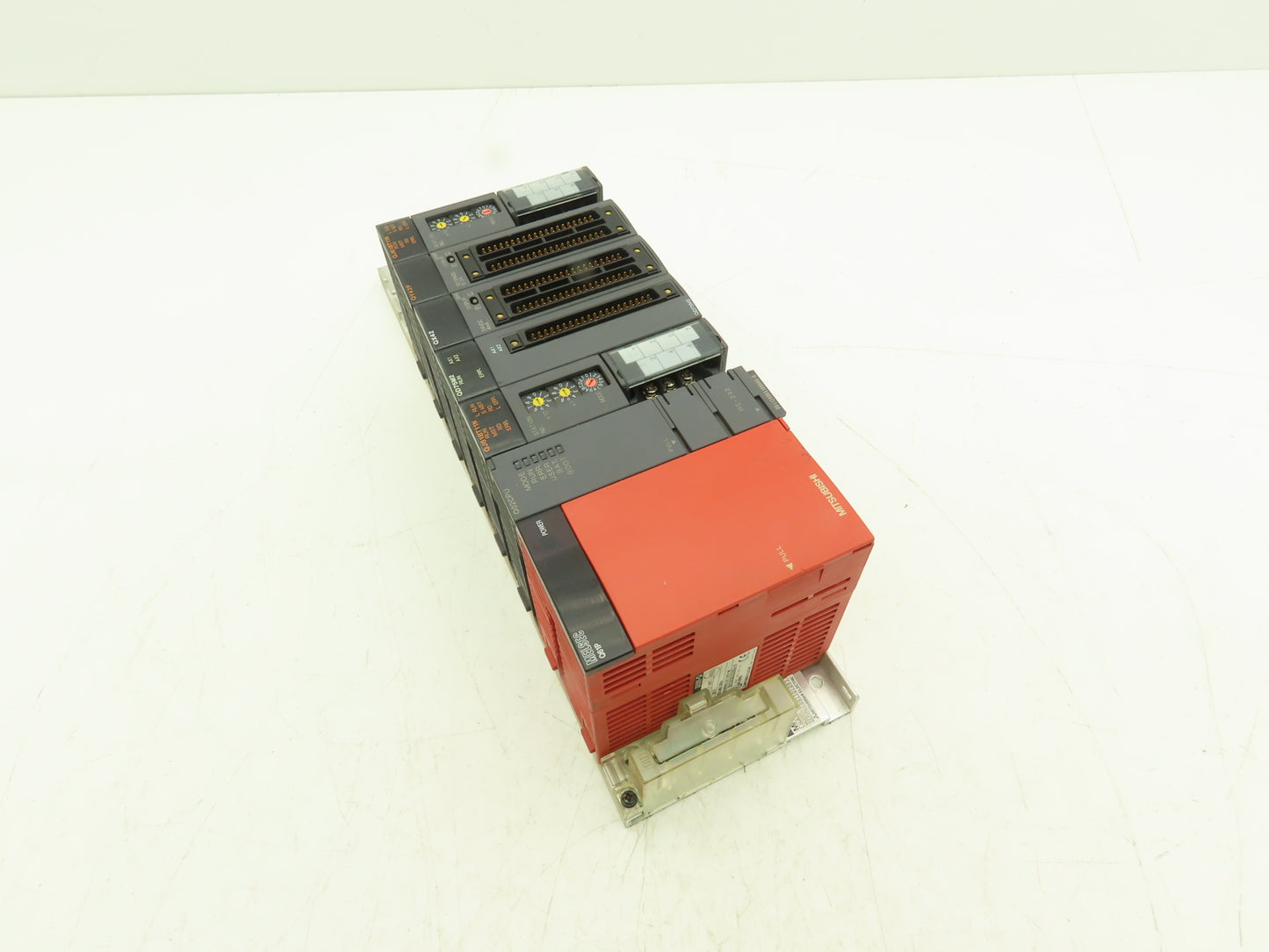 Mitsubishi Electric Q02CPU Melsec PLC Backplane Rack Power Supply CPU 8 Slot