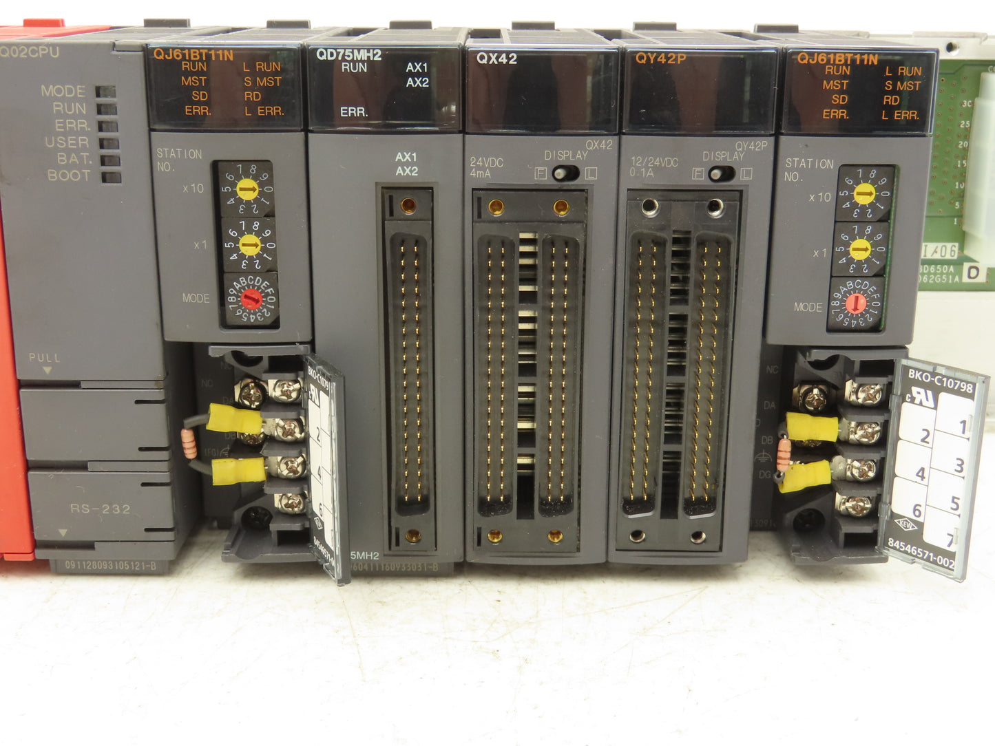 Mitsubishi Electric Q02CPU Melsec PLC Backplane Rack Power Supply CPU 8 Slot