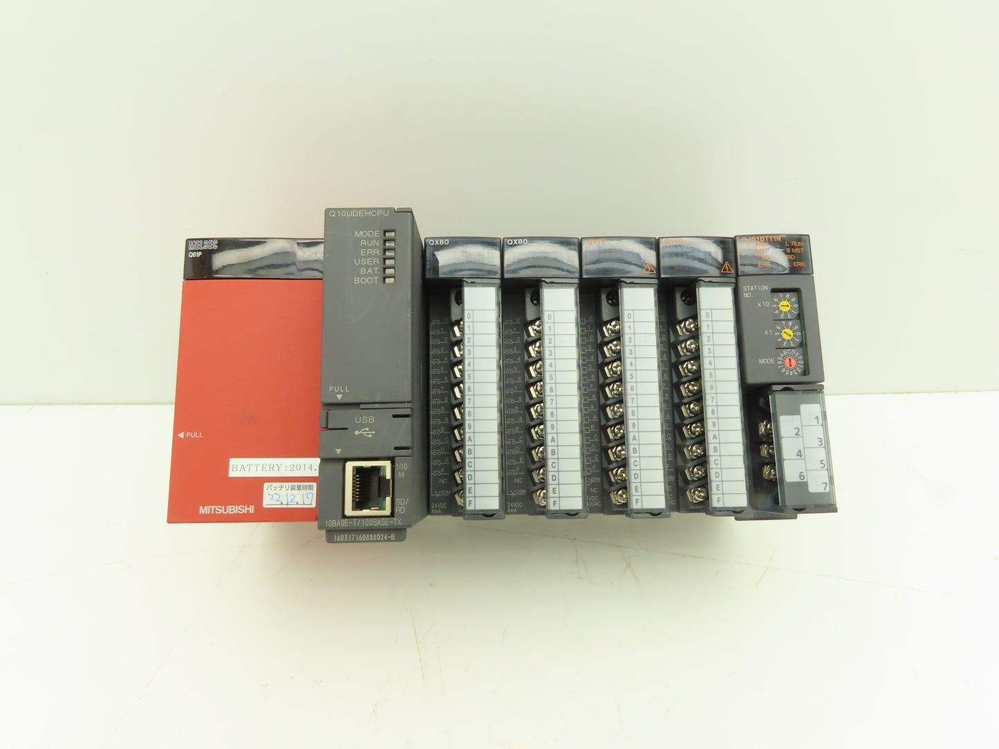 Mitsubishi Electric Q10UDEHCPU Melsec PLC Backplane Rack Power Supply CPU 5 Slot