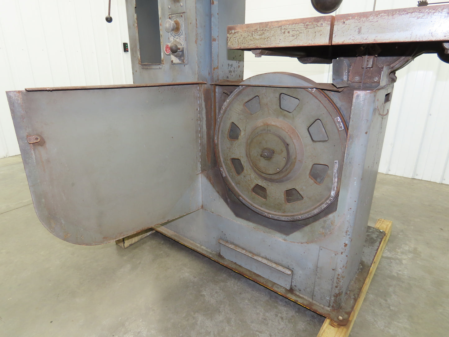 Doall 2612H Contourmatic 26" Vertical Bandsaw 5Hp 230/460V 3Ph Powerfeed