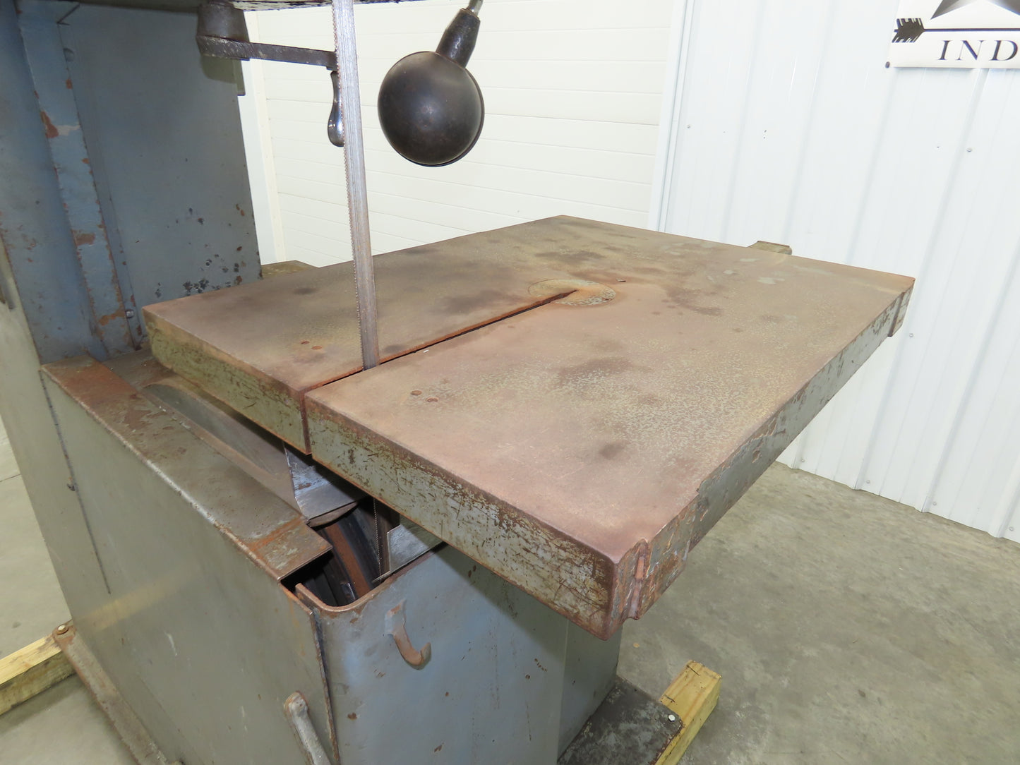 Doall 2612H Contourmatic 26" Vertical Bandsaw 5Hp 230/460V 3Ph Powerfeed