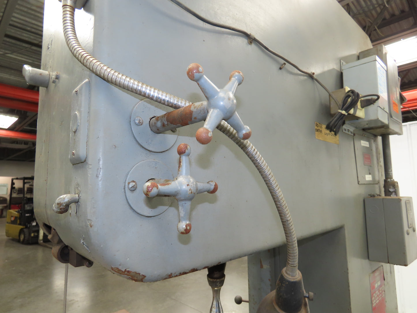 Doall 2612H Contourmatic 26" Vertical Bandsaw 5Hp 230/460V 3Ph Powerfeed