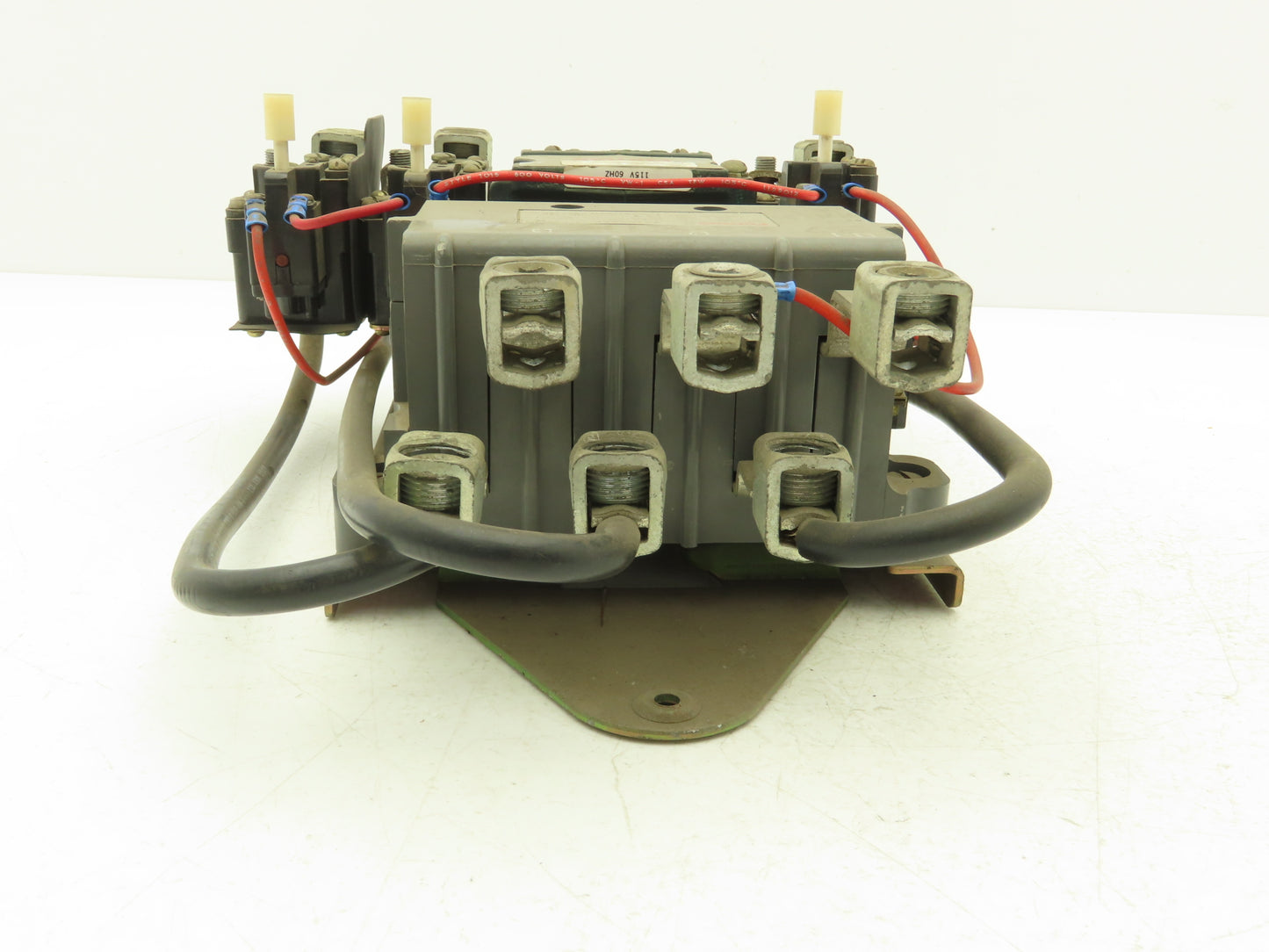 Furnas 14JB32AF NEMA Size 4 Motor Starter 100A 575VAC 25Hp 230/460V Coil