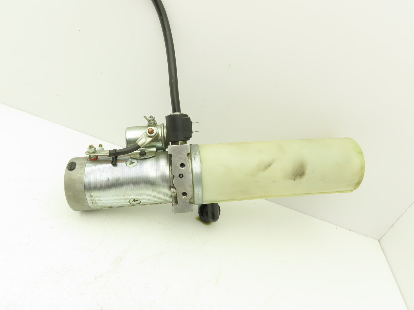 Haldex 24MG2A2-HE Hydraulic Pump Motor 24V Off Toyota 7HBW23 Pallet Jack