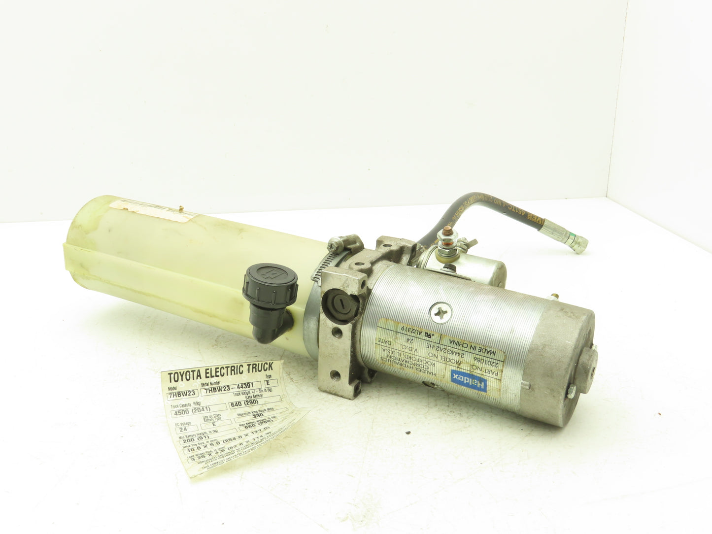 Haldex 24MG2A2-HE Hydraulic Pump Motor 24V Off Toyota 7HBW23 Pallet Jack
