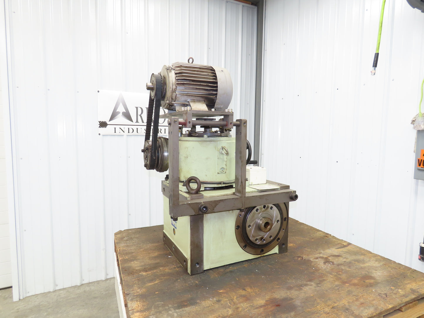 Soarer Dex Rotary Indexer 30:1 Speed Reducer 3 Position Indexing 3.7kw 230V 3Ph