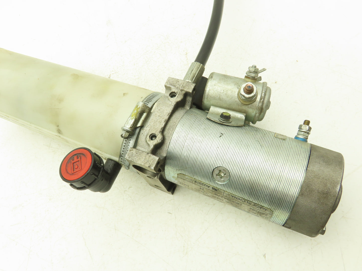 Haldex 24MG2A2-HE Hydraulic Pump Motor 24V Off Toyota 7HBW23 Pallet Jack