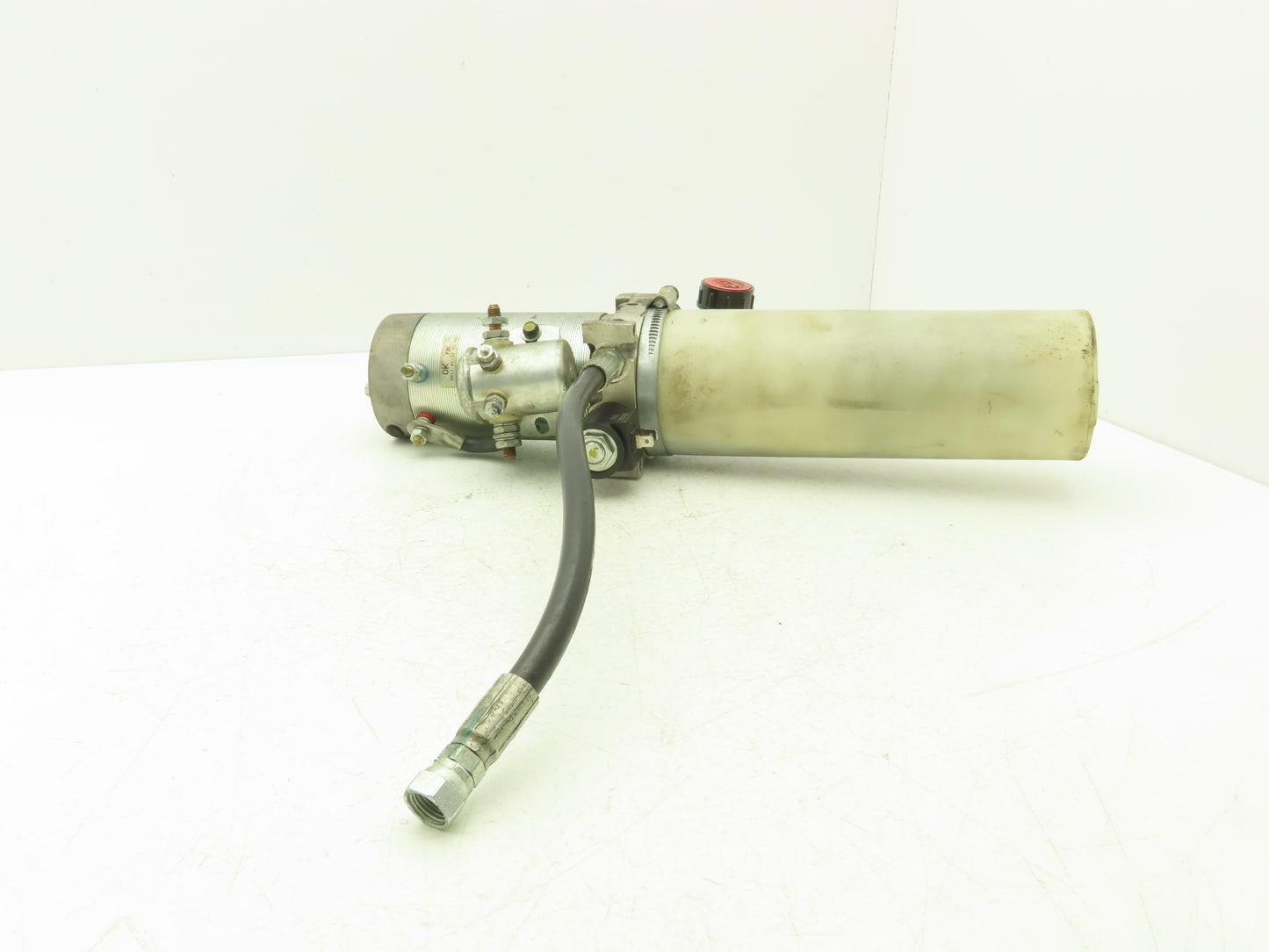 Haldex 24MG2A2-HE Hydraulic Pump Motor 24V Off Toyota 7HBW23 Pallet Jack