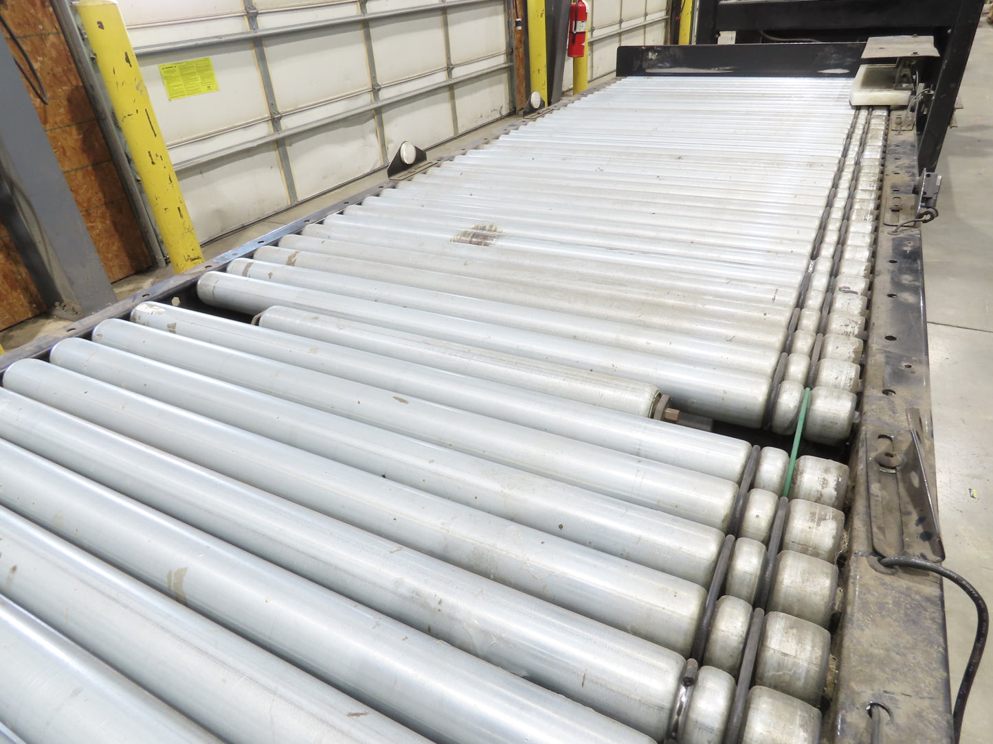 35.5"x 10' Accumulation Roller Conveyor 32"BF 24V O-Ring UniDrive ZPA Module