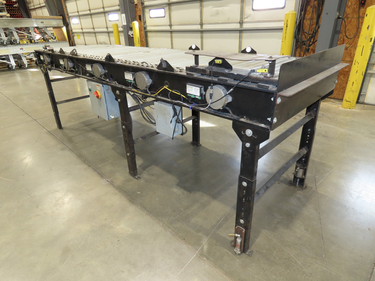 35.5"x 10' Accumulation Roller Conveyor 32"BF 24V O-Ring UniDrive ZPA Module