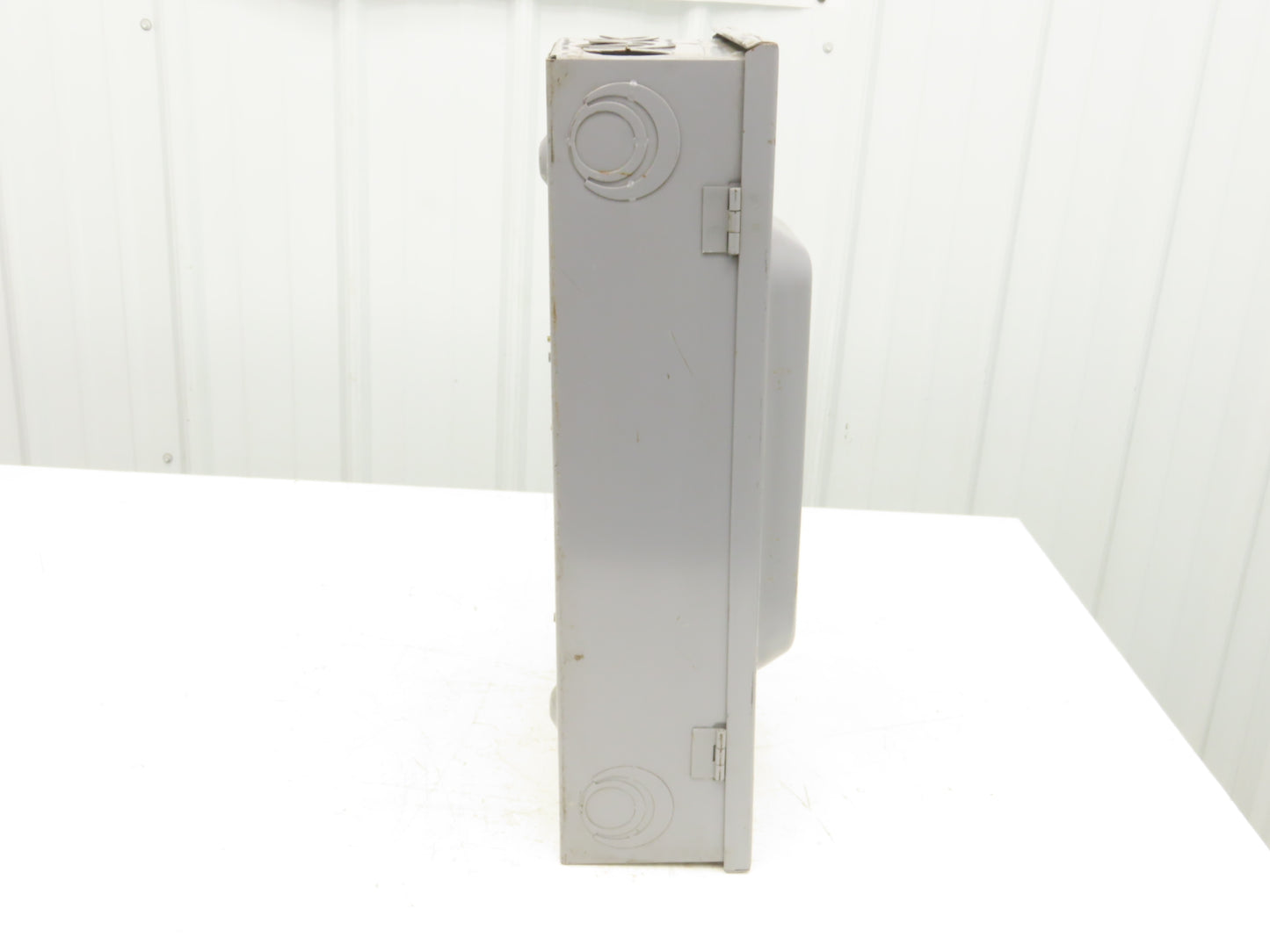 Square D HU363 Safety Disconnect Switch 100 Amp 600V 3 Pole Ph Non-Fusible