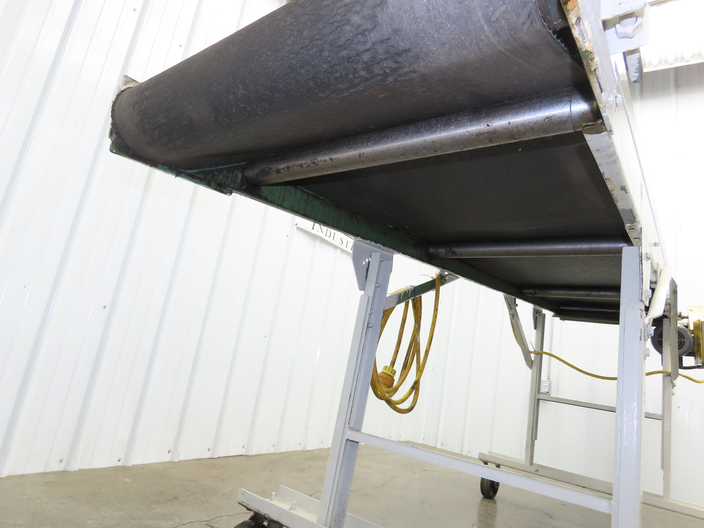 Wardcraft 24"x 10' Portable Incline Belt Conveyor .33Hp 3PH Chain Drive 36FPM