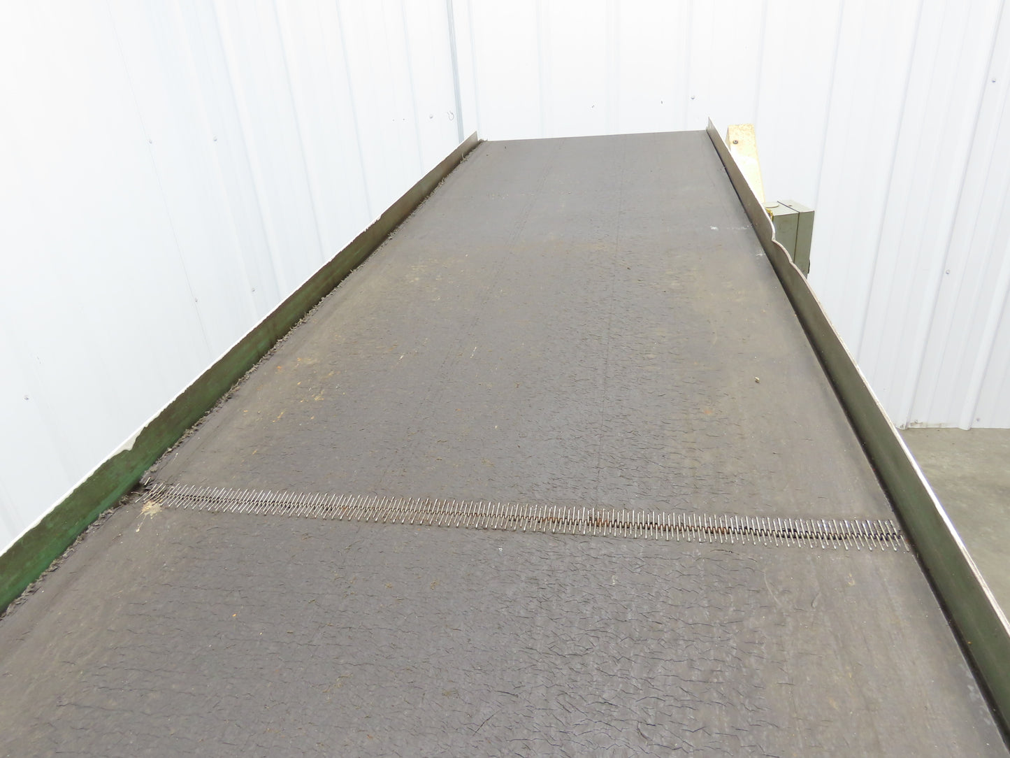 Wardcraft 24"x 10' Portable Incline Belt Conveyor .33Hp 3PH Chain Drive 36FPM