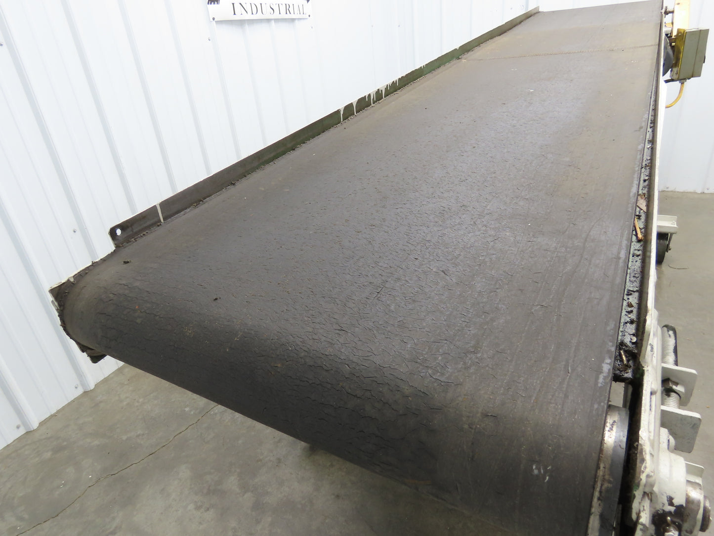 Wardcraft 24"x 10' Portable Incline Belt Conveyor .33Hp 3PH Chain Drive 36FPM
