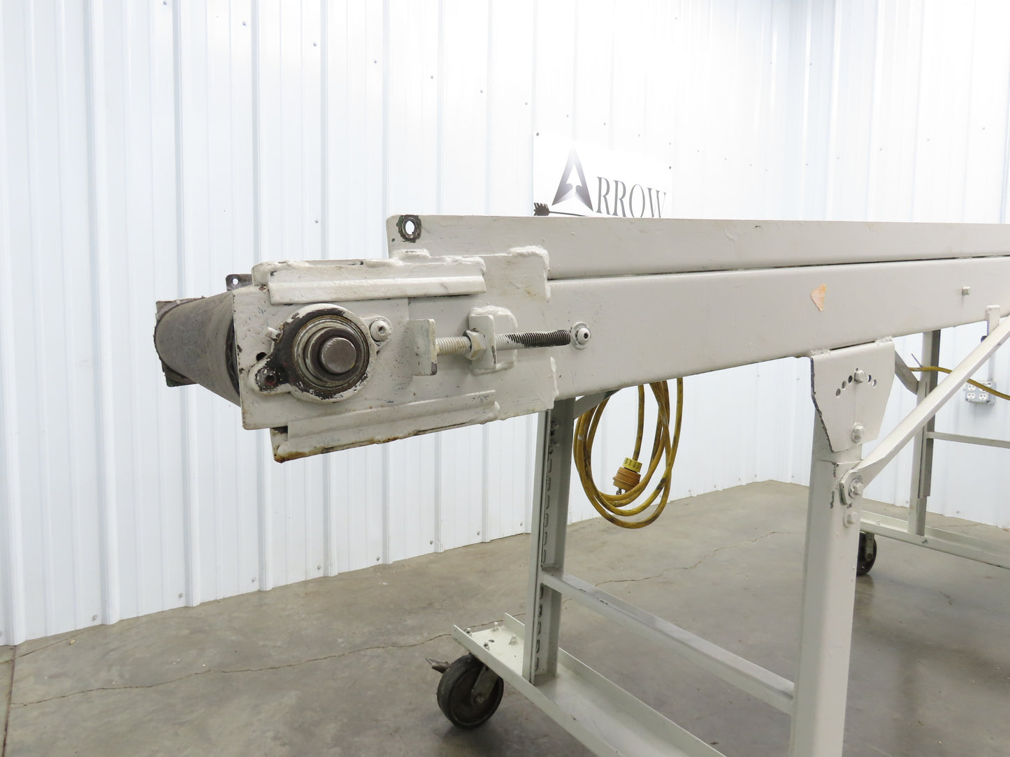 Wardcraft 24"x 10' Portable Incline Belt Conveyor .33Hp 3PH Chain Drive 36FPM