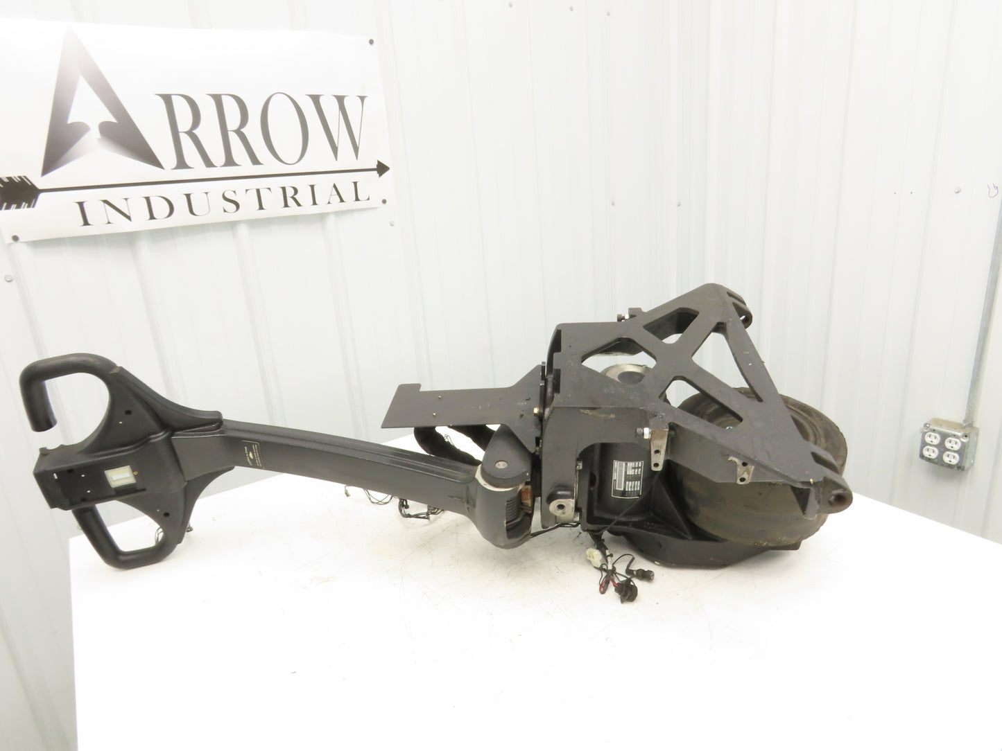 Toyota Tiller Drive Axel Steering Hub Off 8HBW23 Pallet Jack 4500 lb