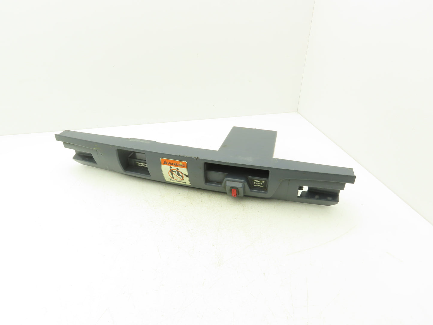 Toyota 8HBW23 Dash Plastic Cover Removed From 8HBW23 Walkie Pallet Jack
