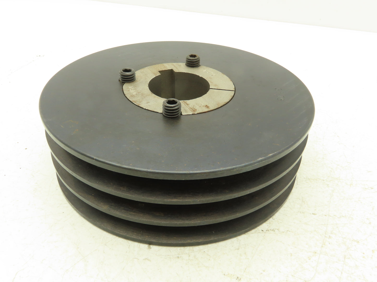 Martin 3B76 3 Groove V-Belt Pulley 8" OD A,B Belt Section 2517 Bushing 1-7/8"