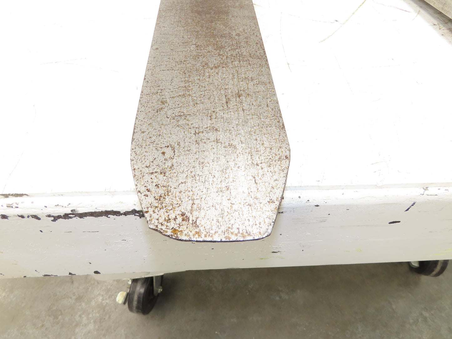 Cascade 7000027 4-3/4 X 47" Class 3 Steel Forklift Forks 20" Carriage 1-Pair