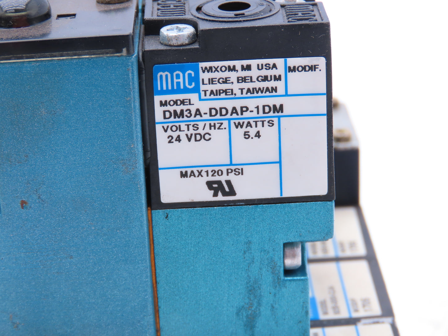 MAC 92 Series MAConnect 3-Station Pneumatic Solenoid Valve Manifold Assembly 24V