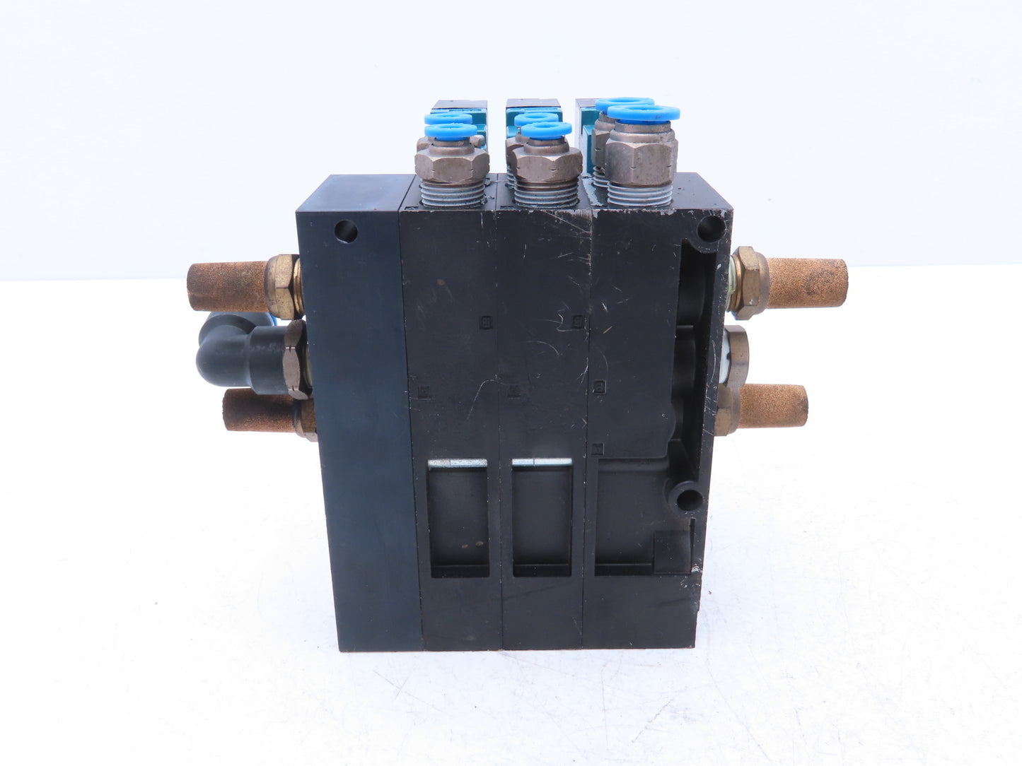 MAC 92 Series MAConnect 3-Station Pneumatic Solenoid Valve Manifold Assembly 24V
