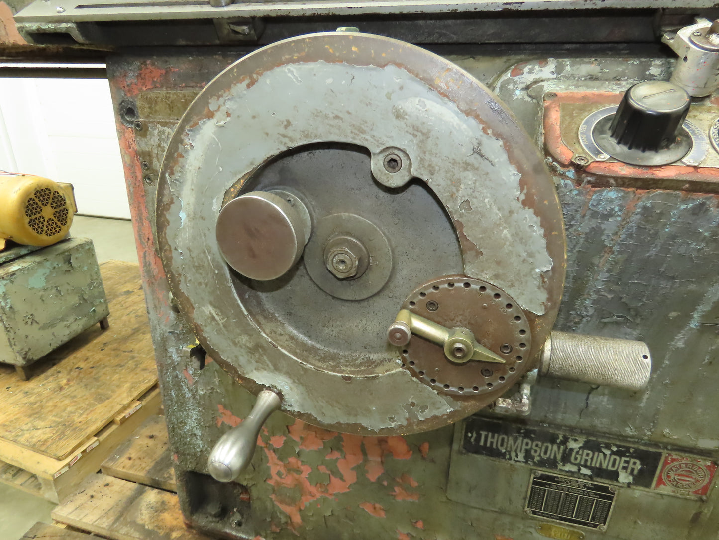 Thompson 2F Surface Grinder 2 Axis Hydraulic Power Cross Feed 8x32"  3Hp 3Ph