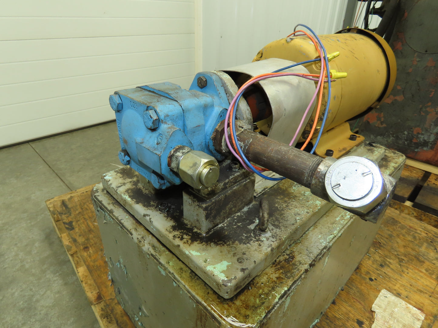 Thompson 2F Surface Grinder 2 Axis Hydraulic Power Cross Feed 8x32"  3Hp 3Ph