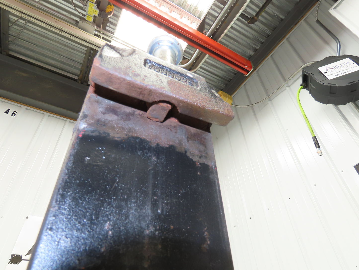 Cascade 7000025 4x42" Class 2 Steel Forklift Forks 16" Carriage 1-Pair