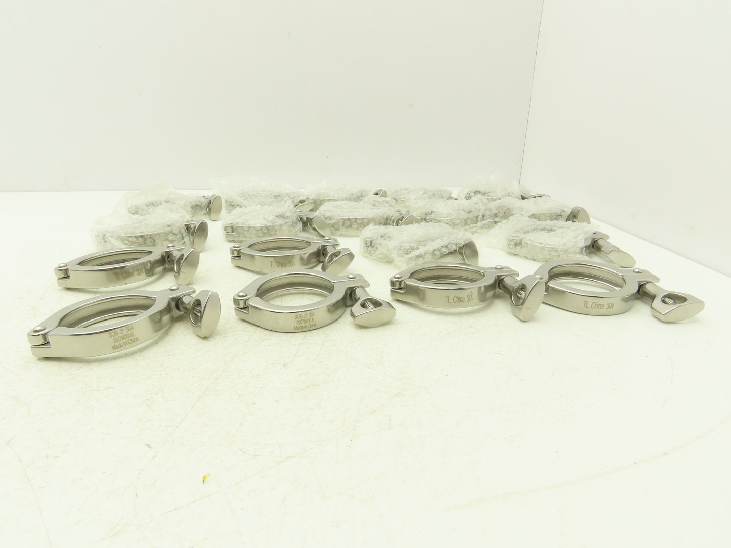 TL China 2" Steel Bolted Sanitary Clamp 304SS 2" Pipe Flange Dia 2.5" Lot of 18