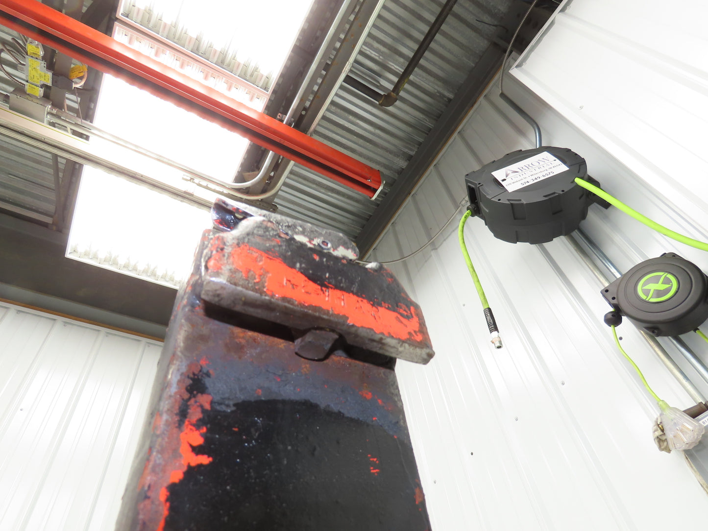 Kenhar 820-005-033/004 4x42" Class 2 Steel Forklift Forks 16" Carriage 1-Pair