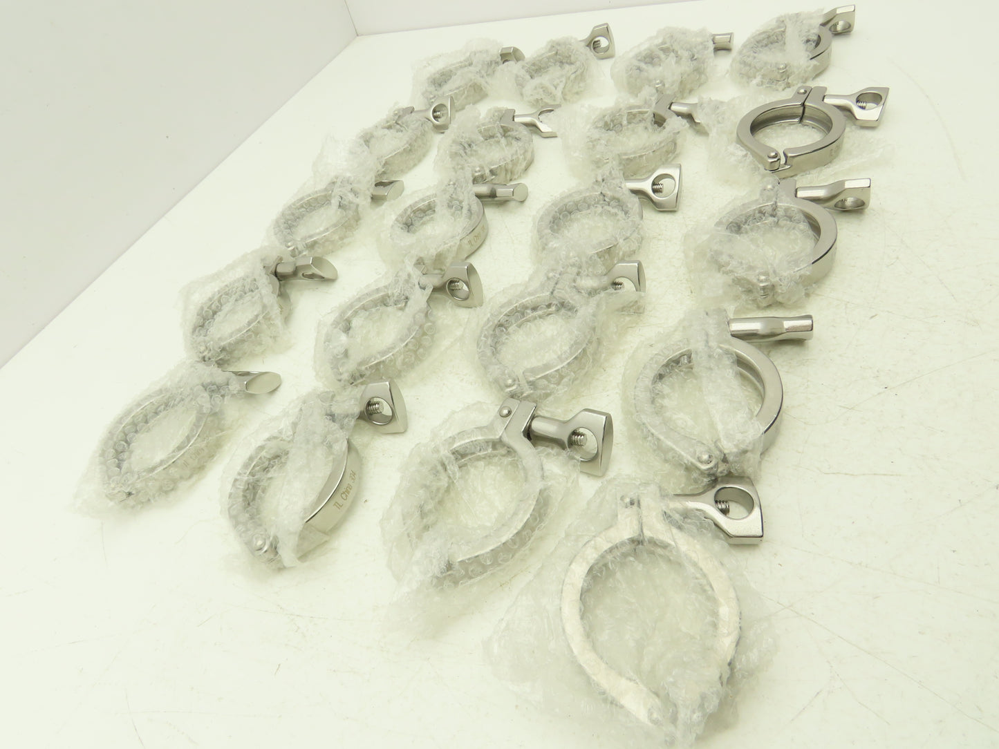 TL China 2" Steel Bolted Sanitary Clamp 304SS 2" Pipe Flange Dia 2.5" Lot of 20