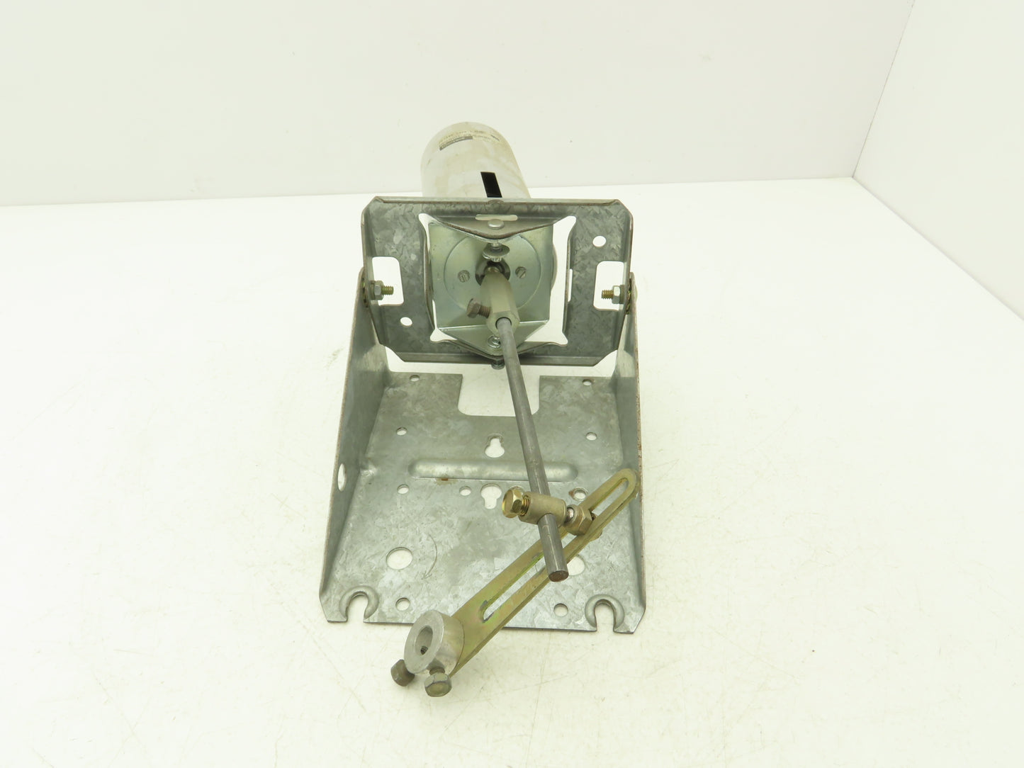 Honeywell MP909E 1380 9625 Pneumatic Damper Actuator Spring Return 9-13PSI
