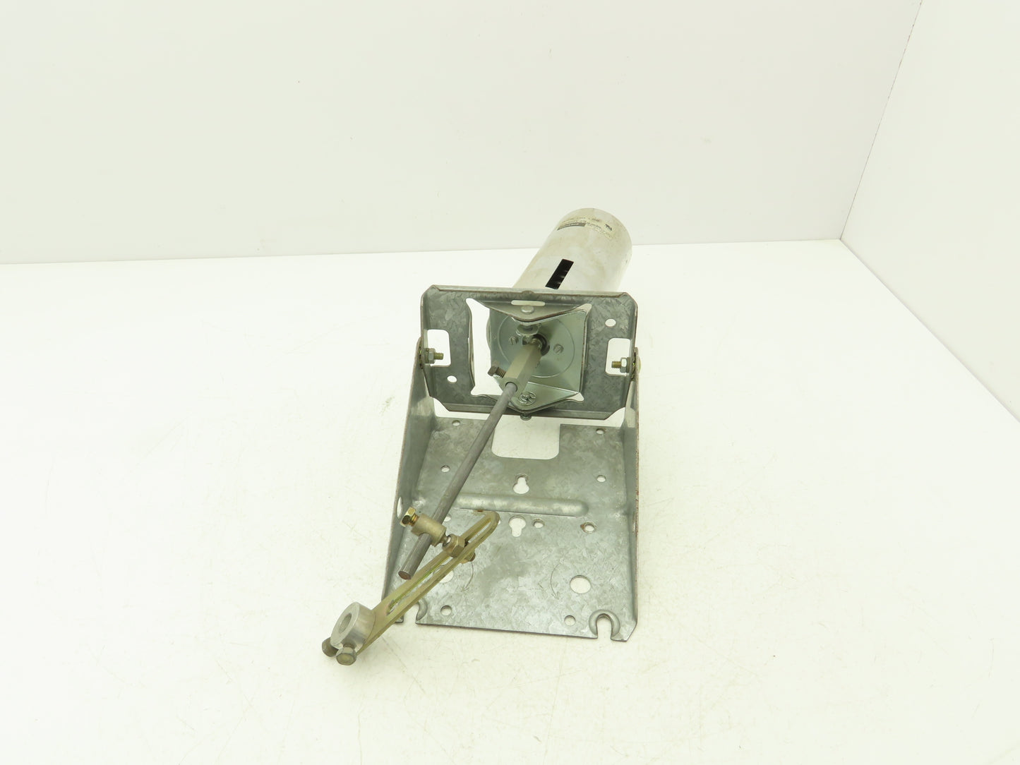 Honeywell MP909E 1380 9625 Pneumatic Damper Actuator Spring Return 9-13PSI
