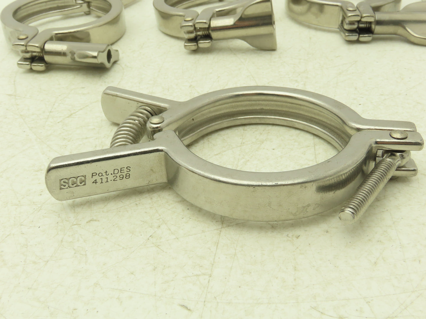 SCC 13MHHMQ-250 Sanitary Squeeze Clamp 2.5" Pipe For 3.2" Flange Lot of 6