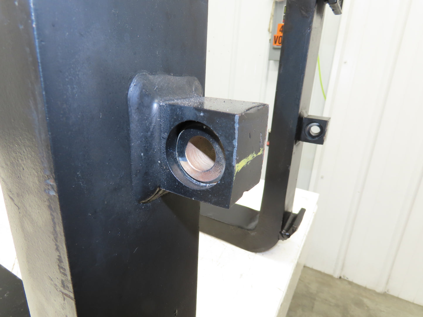 VETTER 1308961 4x47-3/4" Class 2 Steel Side Shift Forklift Forks 16" Carriage