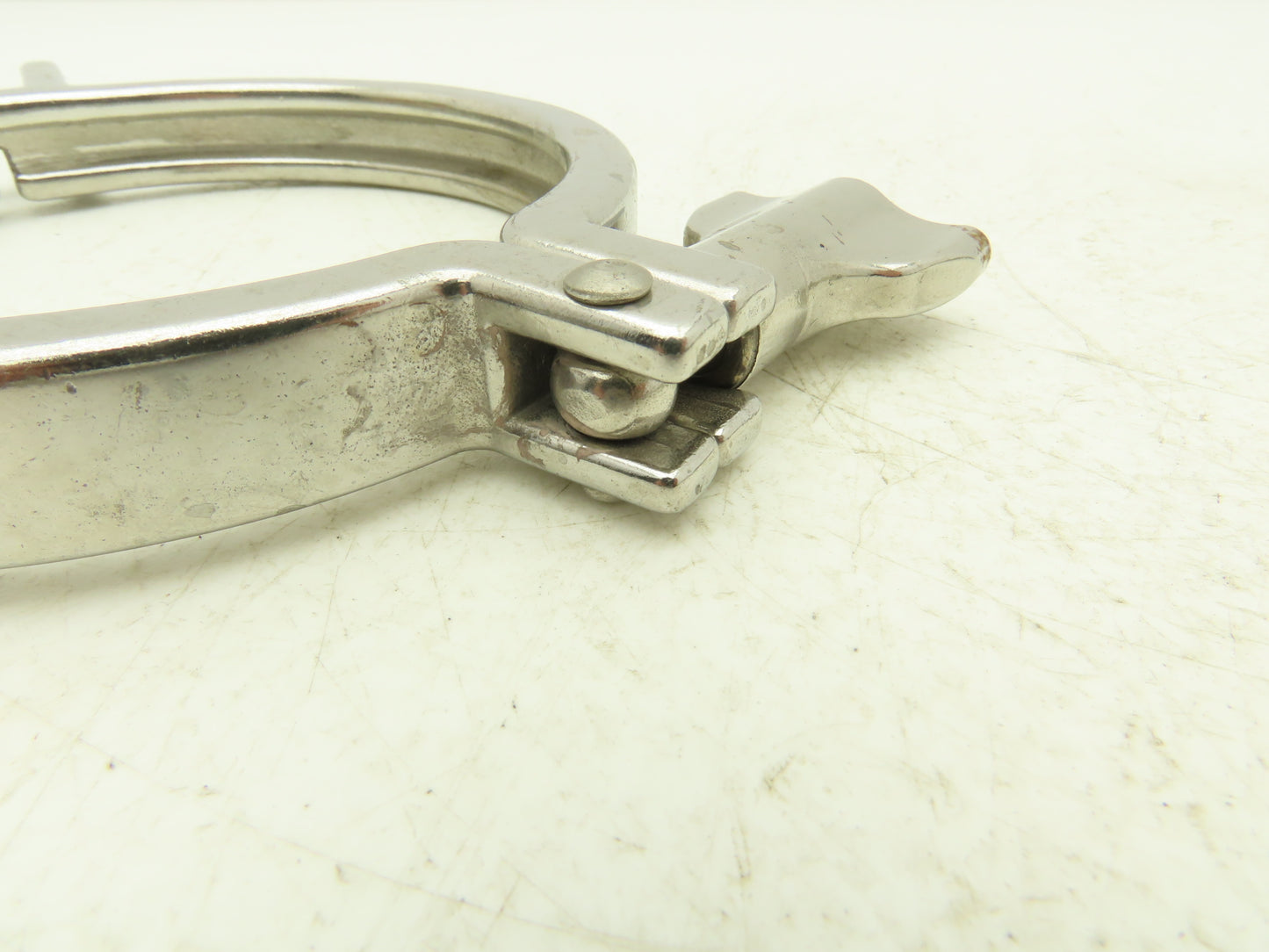 SCC 13MHHMQ-400 Sanitary Squeeze Clamp 4" Pipe With 4.8" Flange Lot of 4