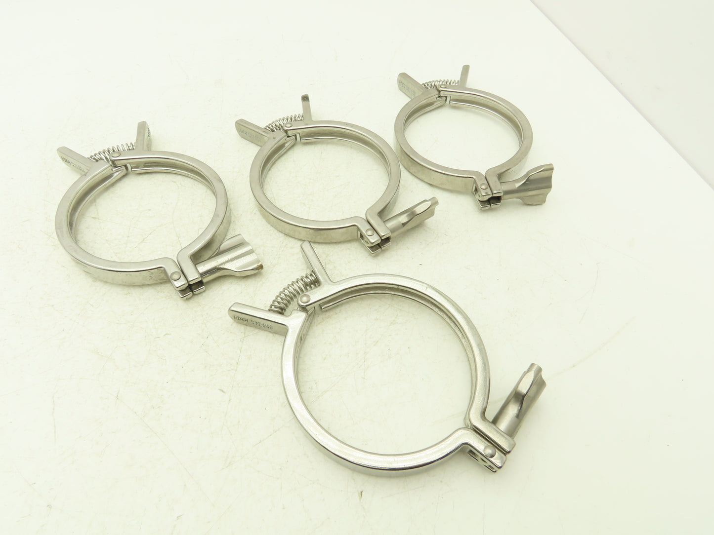 SCC 13MHHMQ-400 Sanitary Squeeze Clamp 4" Pipe With 4.8" Flange Lot of 4