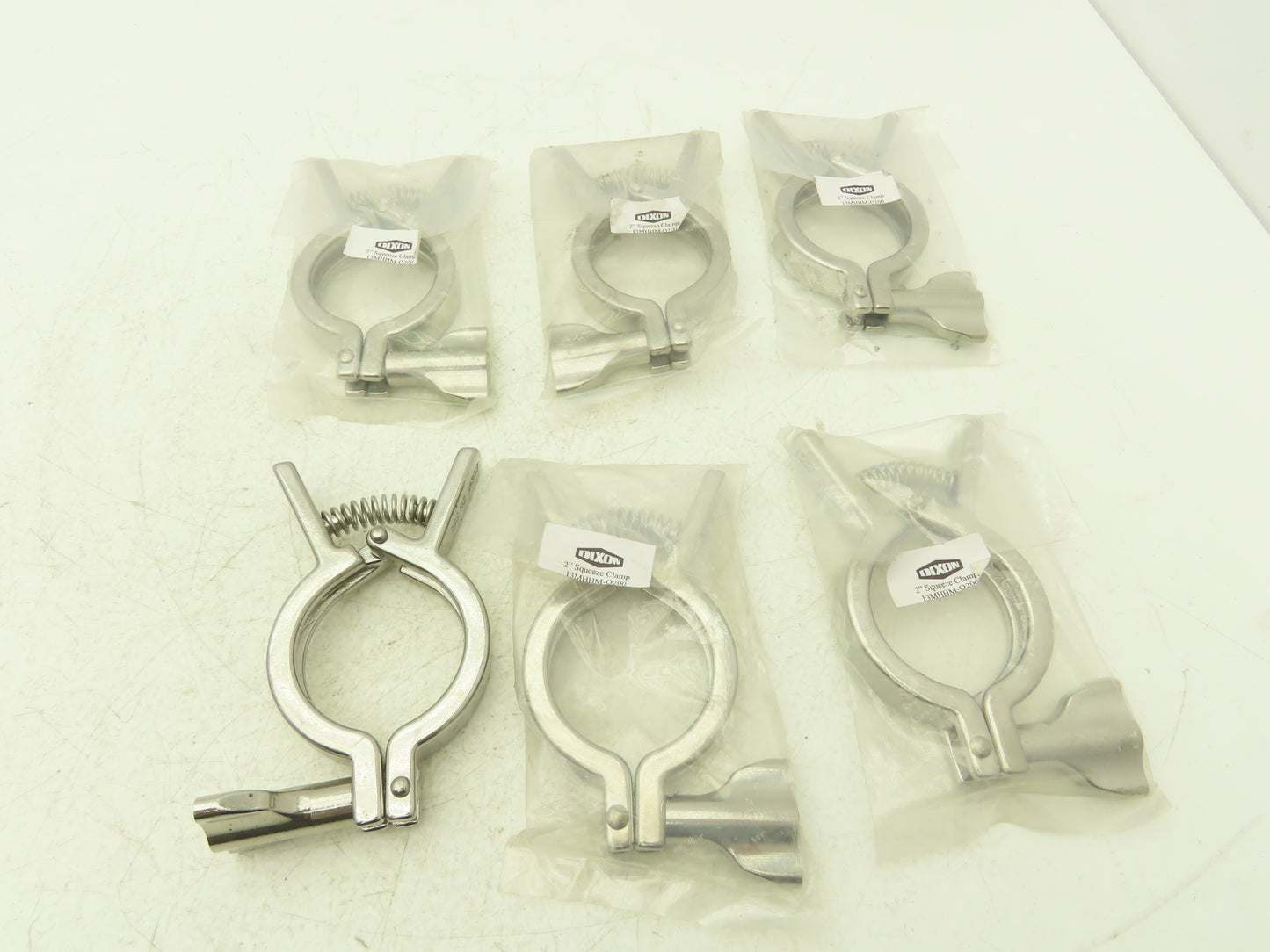 Dixson 13MHHMQ-200 Sanitary Squeeze Clamp 2" Pipe For 2.6" Flange Lot of 6